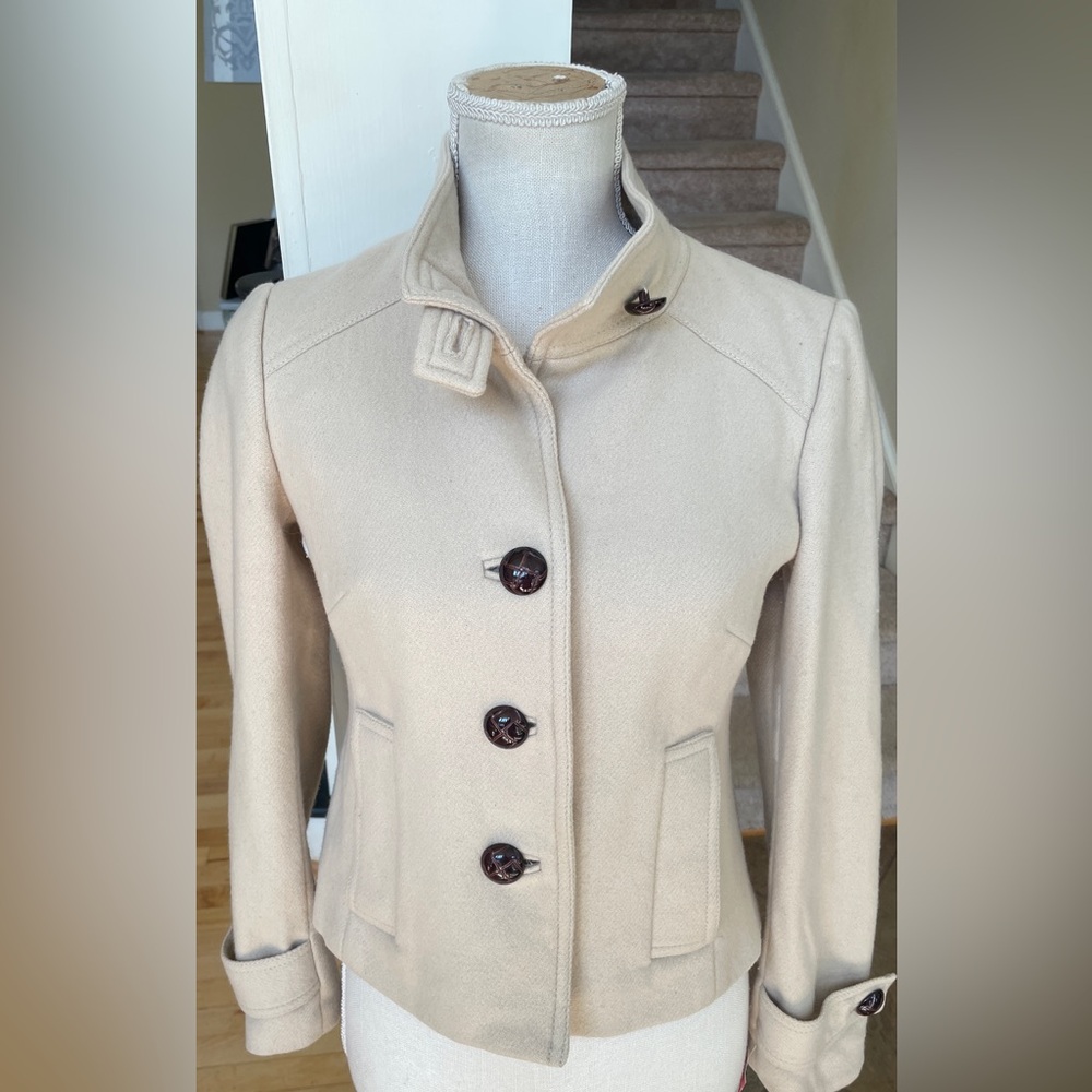 Banana Republic 100% wool Creamy  Beige Cropped Jacket- Size XS